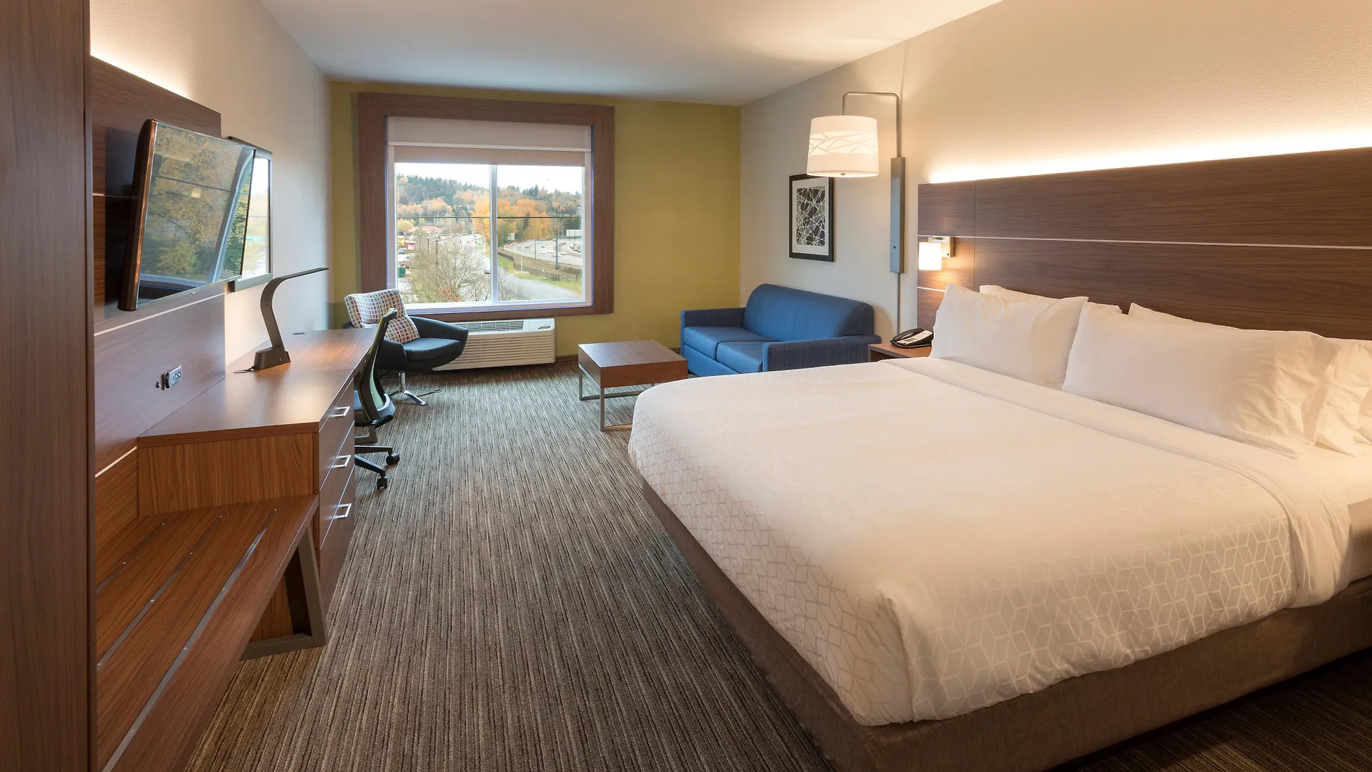 Holiday Inn Express & Suites - Seattle South - Tukwila By Ihg